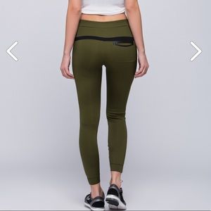 NIKE| Bonded Leggings Legion Green & Blk Stripe LG